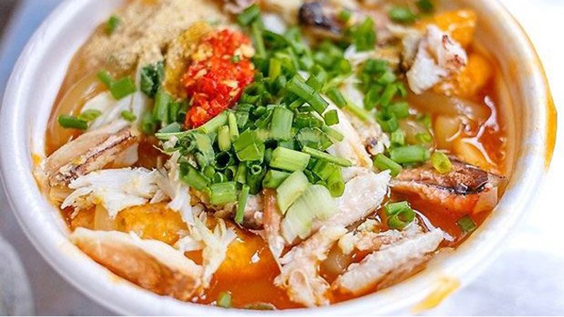 Bánh canh tiếng Anh là gì? Hiểu để dùng đúng, dùng chuẩn