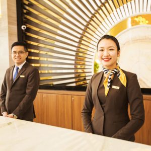 “Nuốt Trọn” Bộ Từ Vựng Tiếng Hàn Về Khách Sạn Dễ Dàng