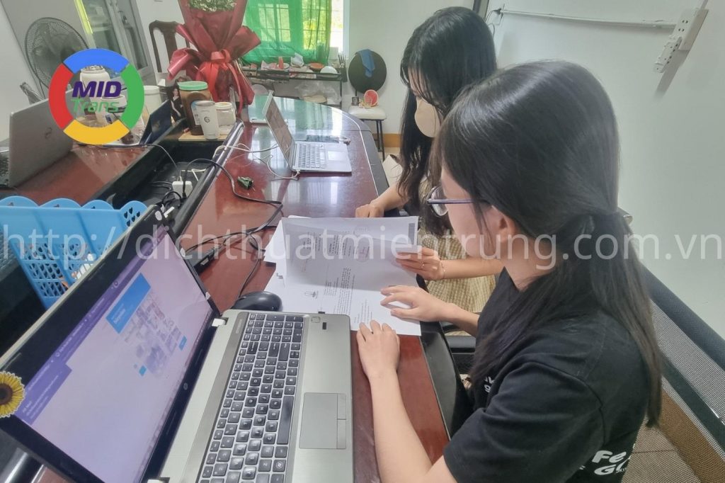 Văn phòng làm việc chuyên nghiệp của Dịch thuật Miền Trung.